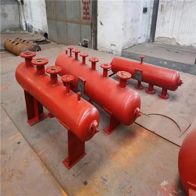 江源分集水器安装高度